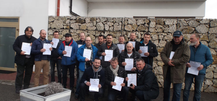 Sprawozdanie z wyjazdu do Austrii w ramach projektu “Szkolenie kadry inwestycją w kształcenie młodzieży – ku przyszłości nowoczesnego zduństwa Sprawozdanie z wyjazdu do Austrii w ramach projektu “Szkolenie kadry inwestycją w kształcenie młodzieży – ku przyszłości nowoczesnego zduństwa